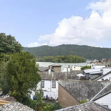 View Bowness-on-Windermere